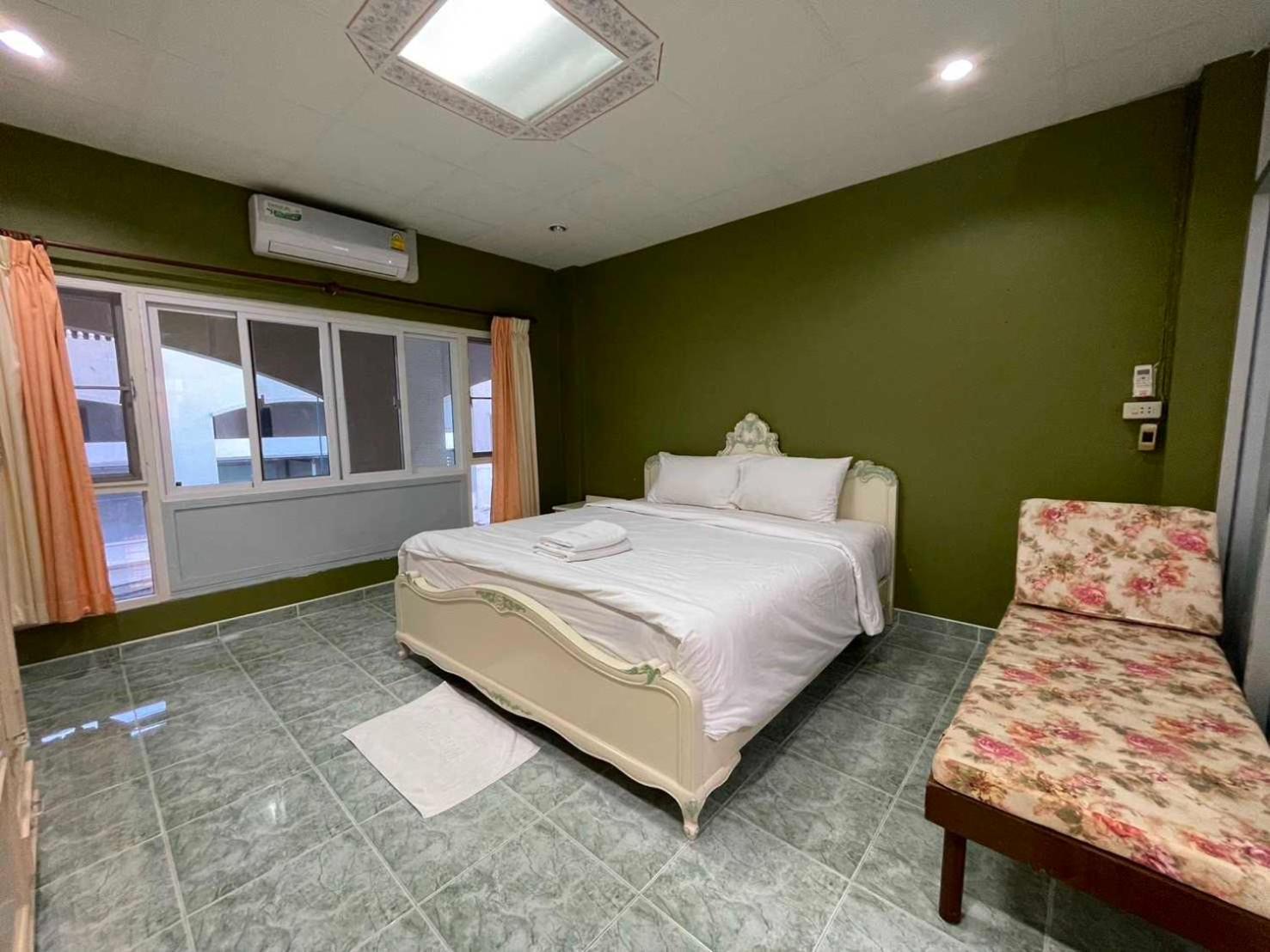 Oyo 75486 Anna Residence Jomtien Zewnętrze zdjęcie