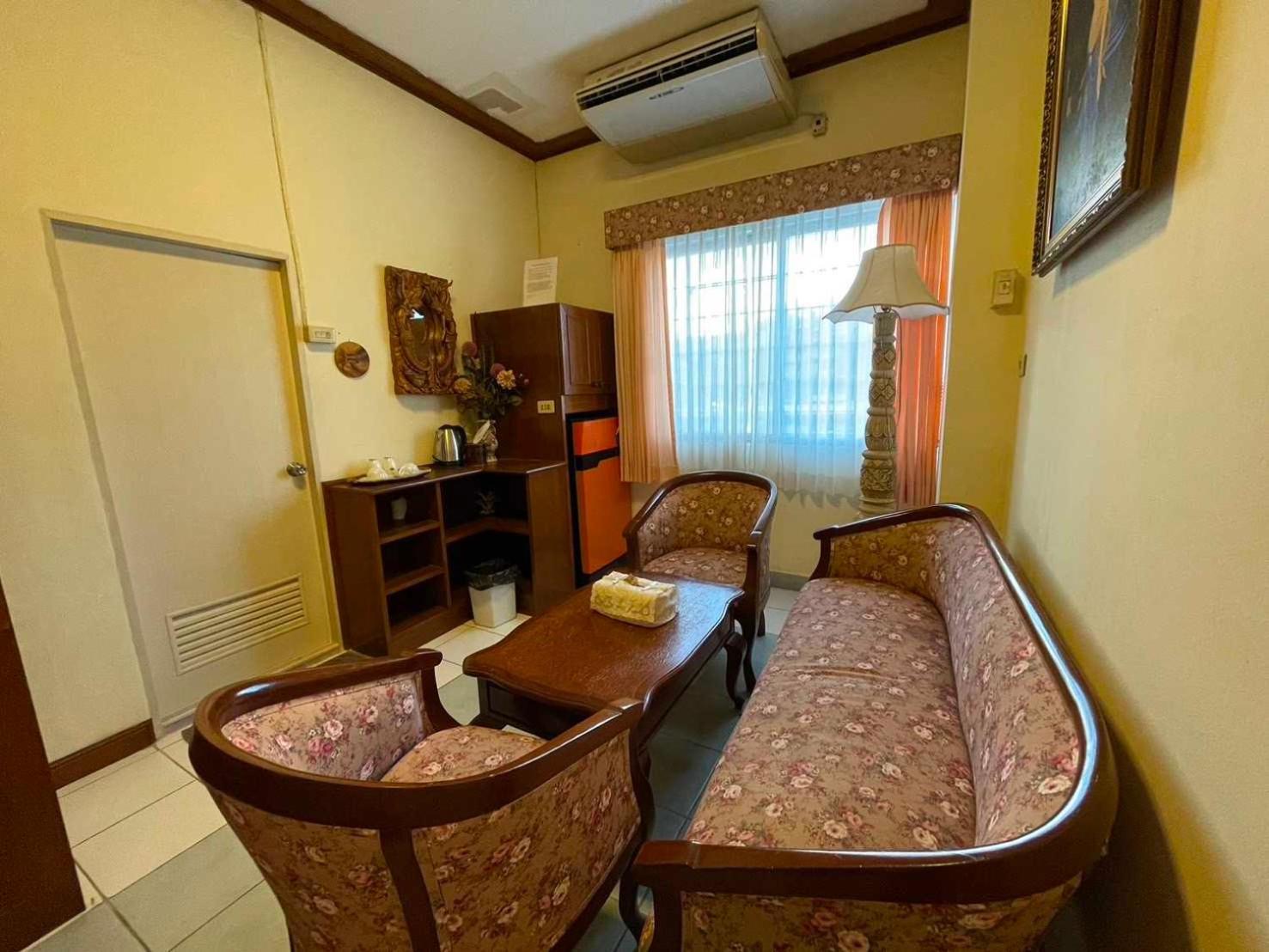 Oyo 75486 Anna Residence Jomtien Zewnętrze zdjęcie