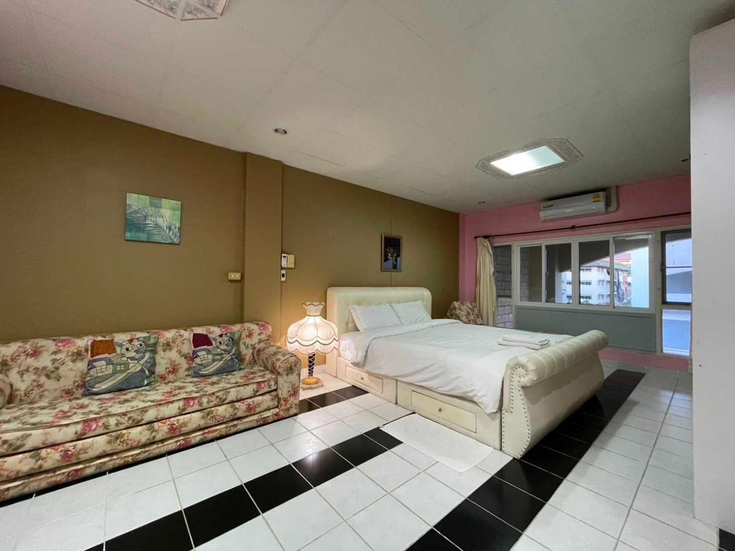 Oyo 75486 Anna Residence Jomtien Zewnętrze zdjęcie