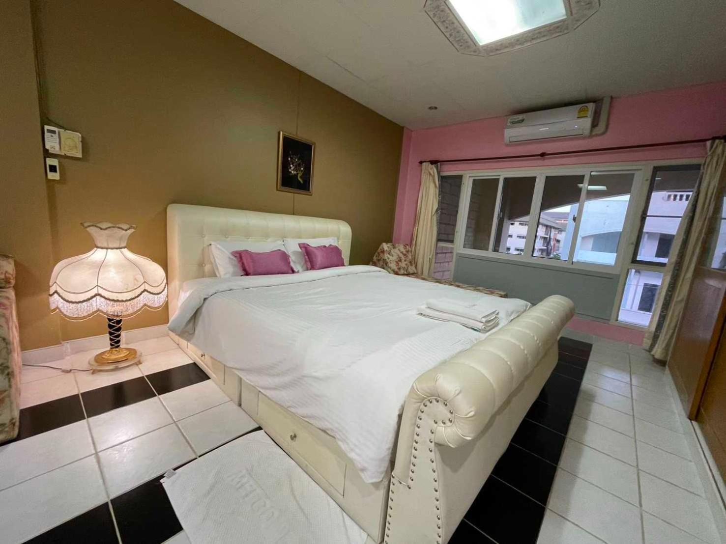 Oyo 75486 Anna Residence Jomtien Zewnętrze zdjęcie