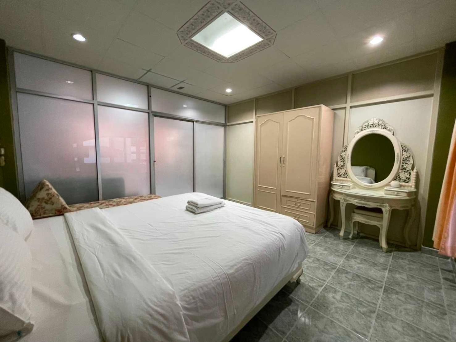Oyo 75486 Anna Residence Jomtien Zewnętrze zdjęcie